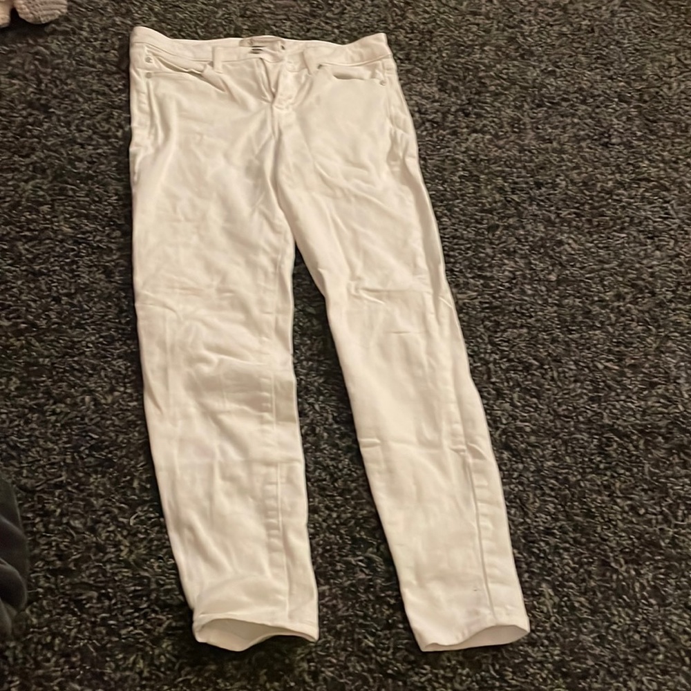 White liverpool skinny jeans, size 6